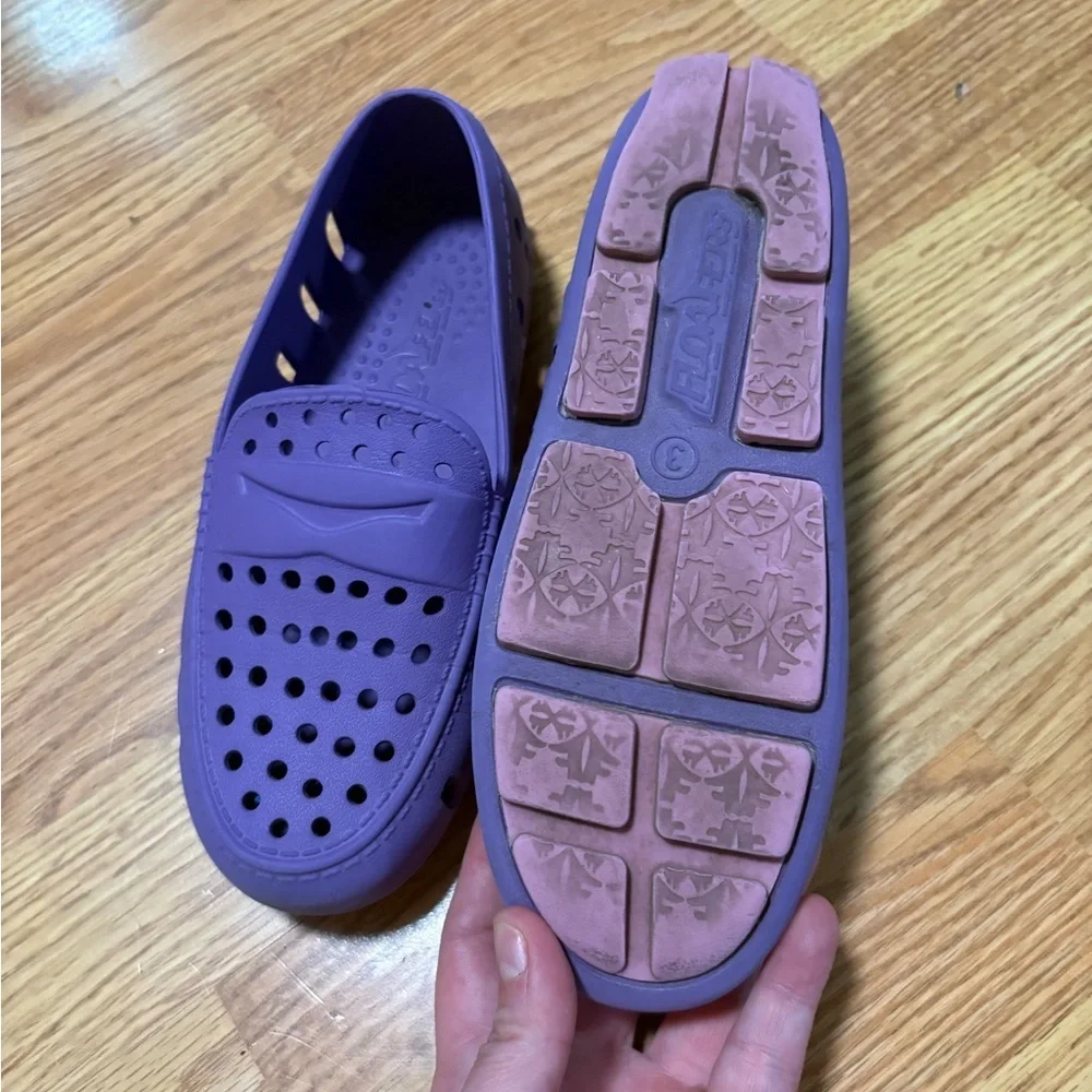 Floafers Purple Slip-On Clogs size 3 - Picture 3 of 6